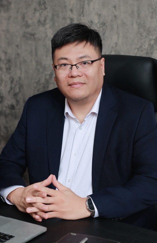 Chân dung Tô Mạnh Tuấn